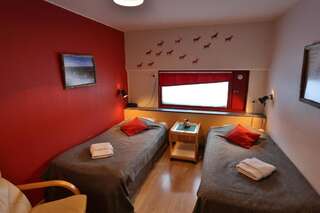 Отель Ylläs Lake Hotel Юллясярви Двухместный номер с 2 отдельными кроватями-4